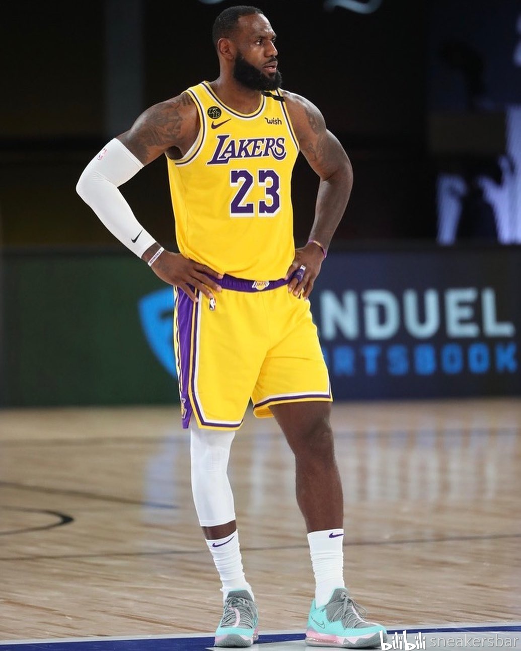 回撤防守 回撤防守