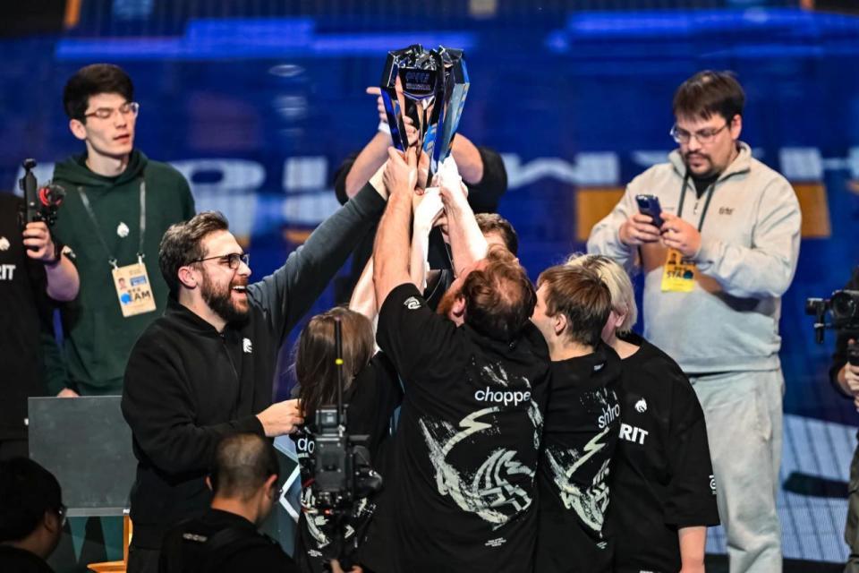 扳回一城 扳回一城