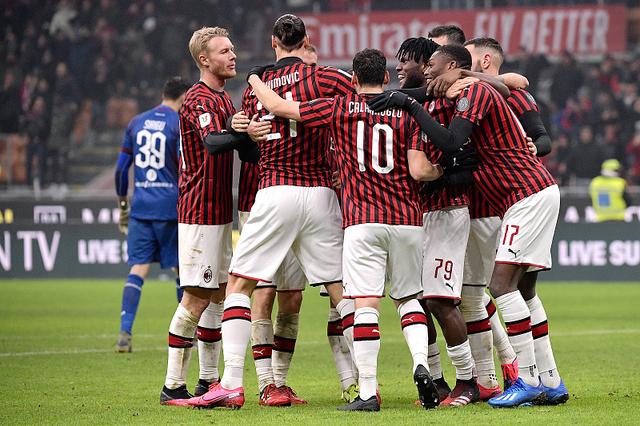 每个周末的 每个周末的